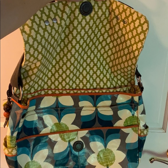 Super cute & functional Fossil book back w/ strap - Picture 10 of 13